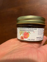 Load image into Gallery viewer, Berries and Flour Jam
