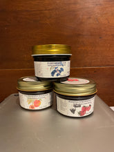 Load image into Gallery viewer, Berries and Flour Jam
